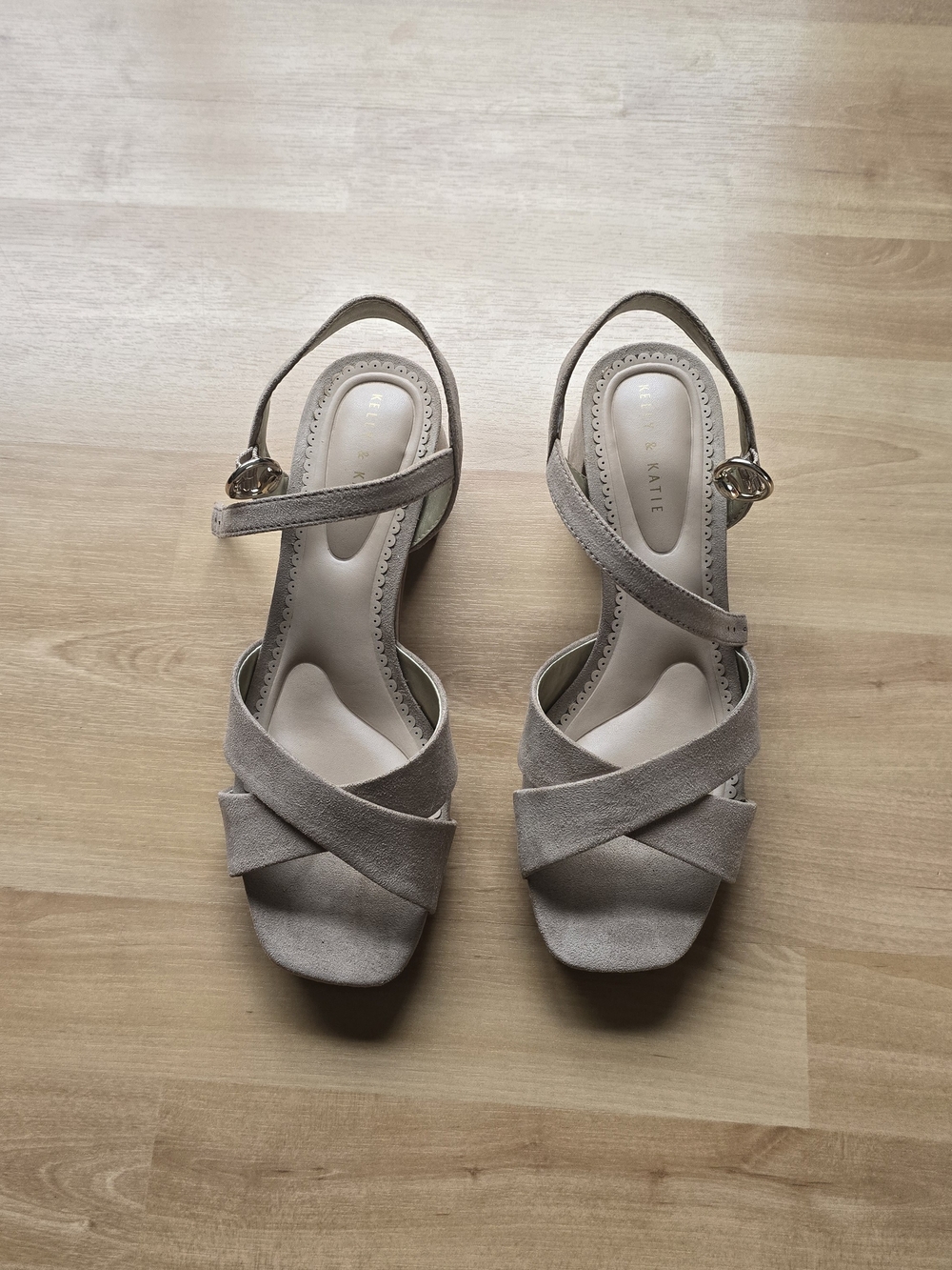 Kelly & Katie Taupe Crisscross Toe Sandals